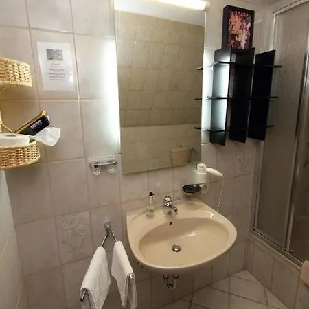 Bischof Szálloda Schmallenberg